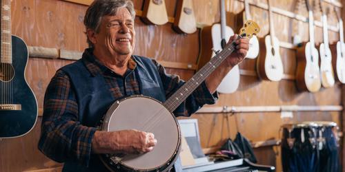 AWH TUCSON S01 FOLK SHOP 00540 2